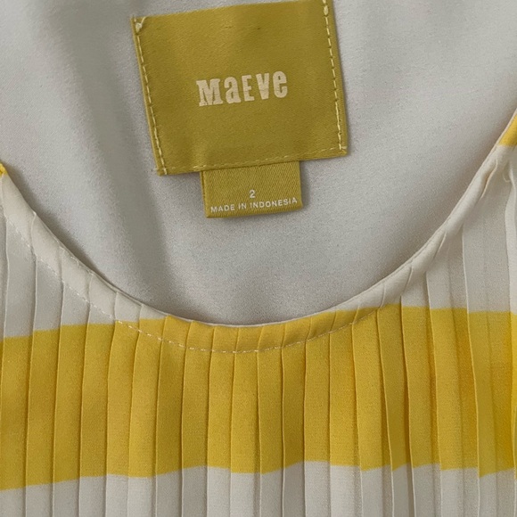Anthropology Maeve pleated blouse - Picture 3 of 5